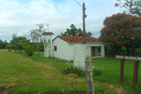 Chácara em Araçoiaba da Serra